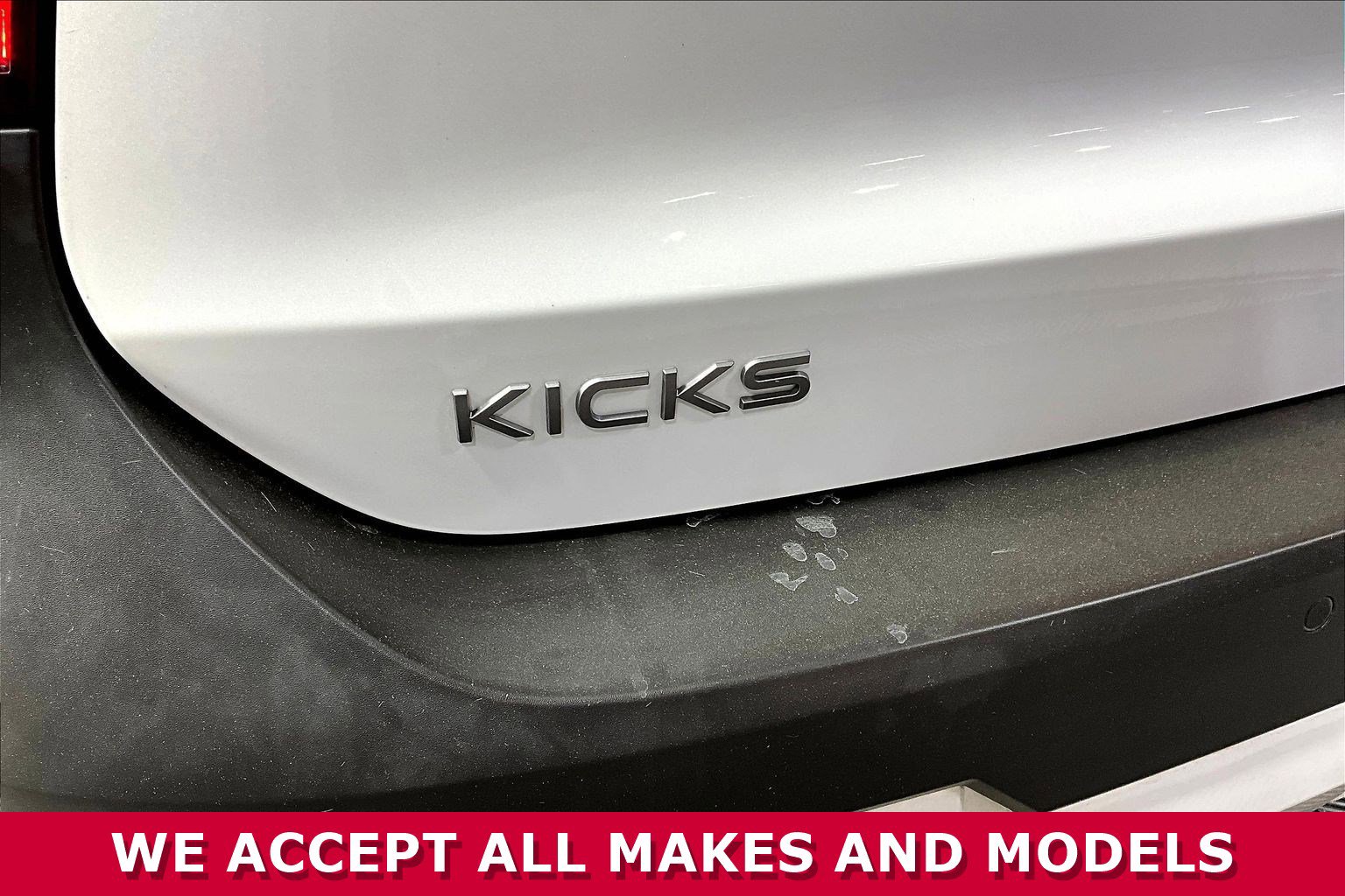 Used 2025 Nissan Kicks SR image 22