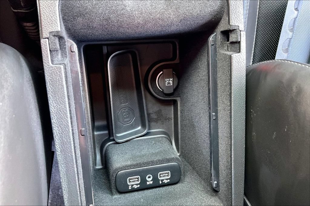 Used 2019 Dodge Charger SXT w/ Plus Group AWD/4WD image 16