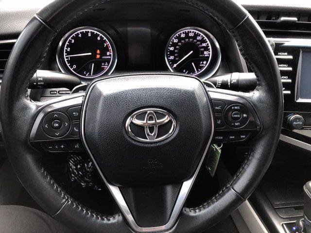 Certified 2019 Toyota Camry SE image 15