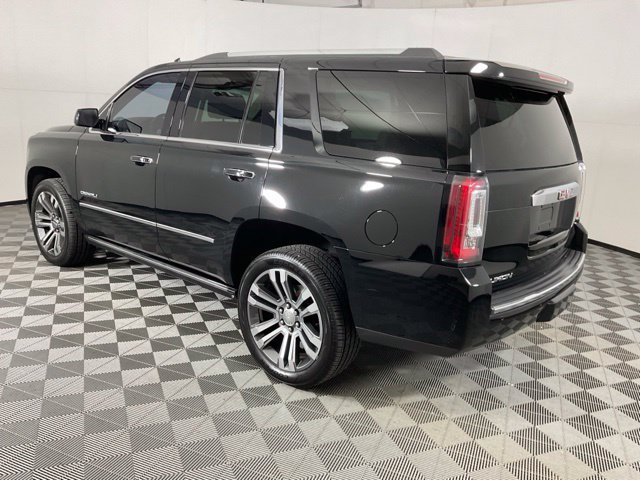 Used 2018 GMC Yukon Denali w/ Denali Ultimate Package AWD/4WD image 4