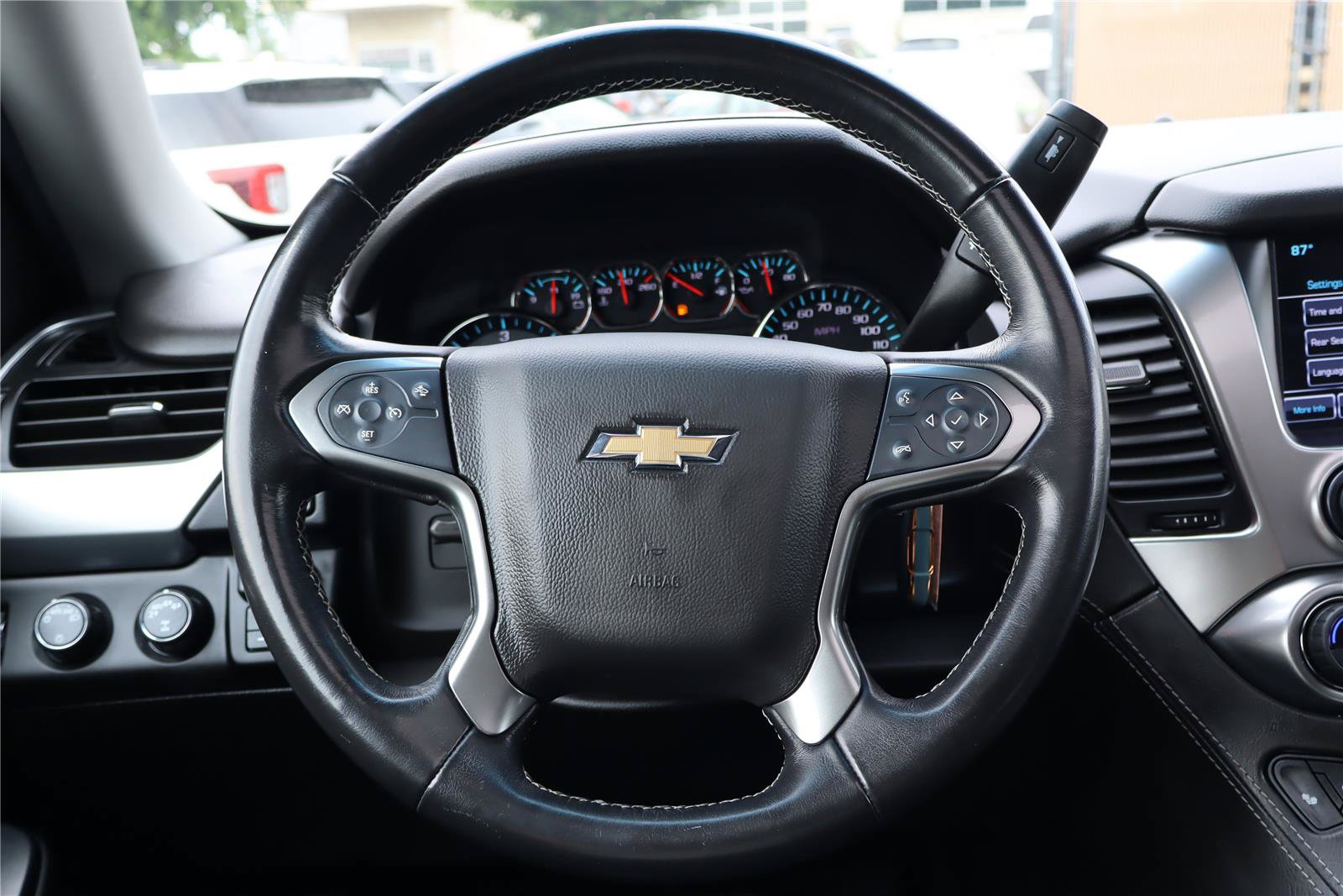 Used 2019 Chevrolet Tahoe LT w/ Max Trailering Package AWD/4WD image 15