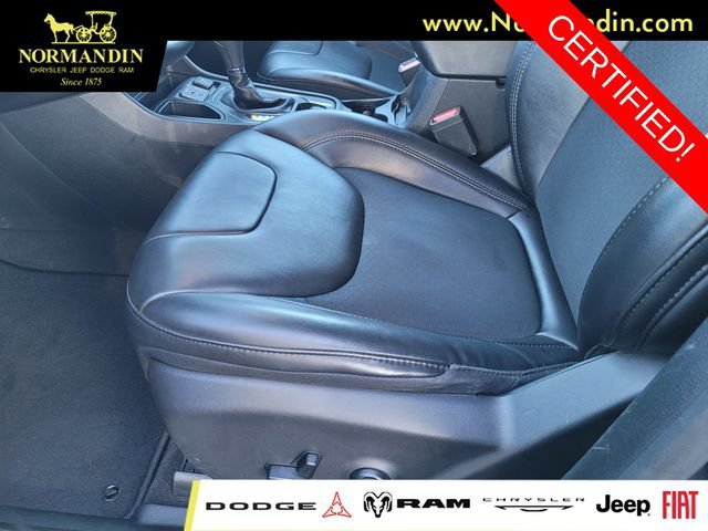 Certified 2020 Jeep Cherokee Latitude Plus FWD image 17
