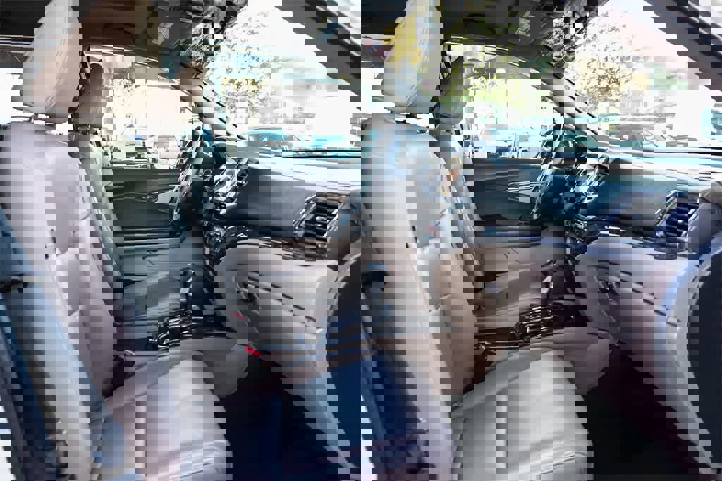 Used 2019 Honda Ridgeline RTL-T image 17