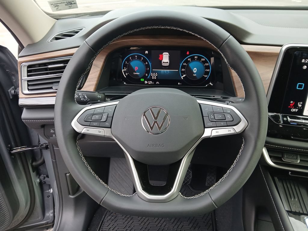 New 2026 Volkswagen Atlas SE FWD image 14