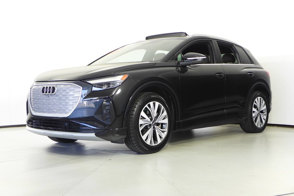 Used 2023 Audi Q4 e-tron Premium w/ Convenience Package RWD image 2
