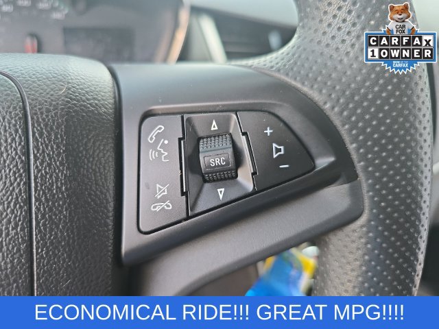 Used 2022 Chevrolet Trax LS w/ Tint and Cruise Package FWD image 16