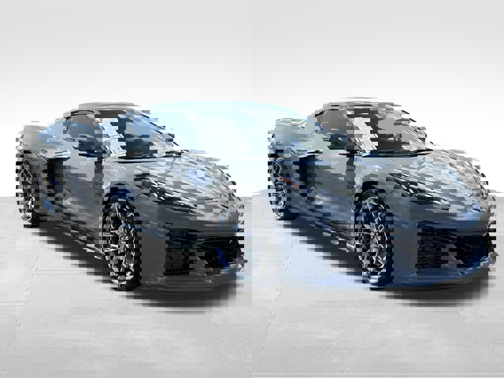 Used 2025 Chevrolet Corvette Z06 w/ Stealth Interior Trim Package image 2