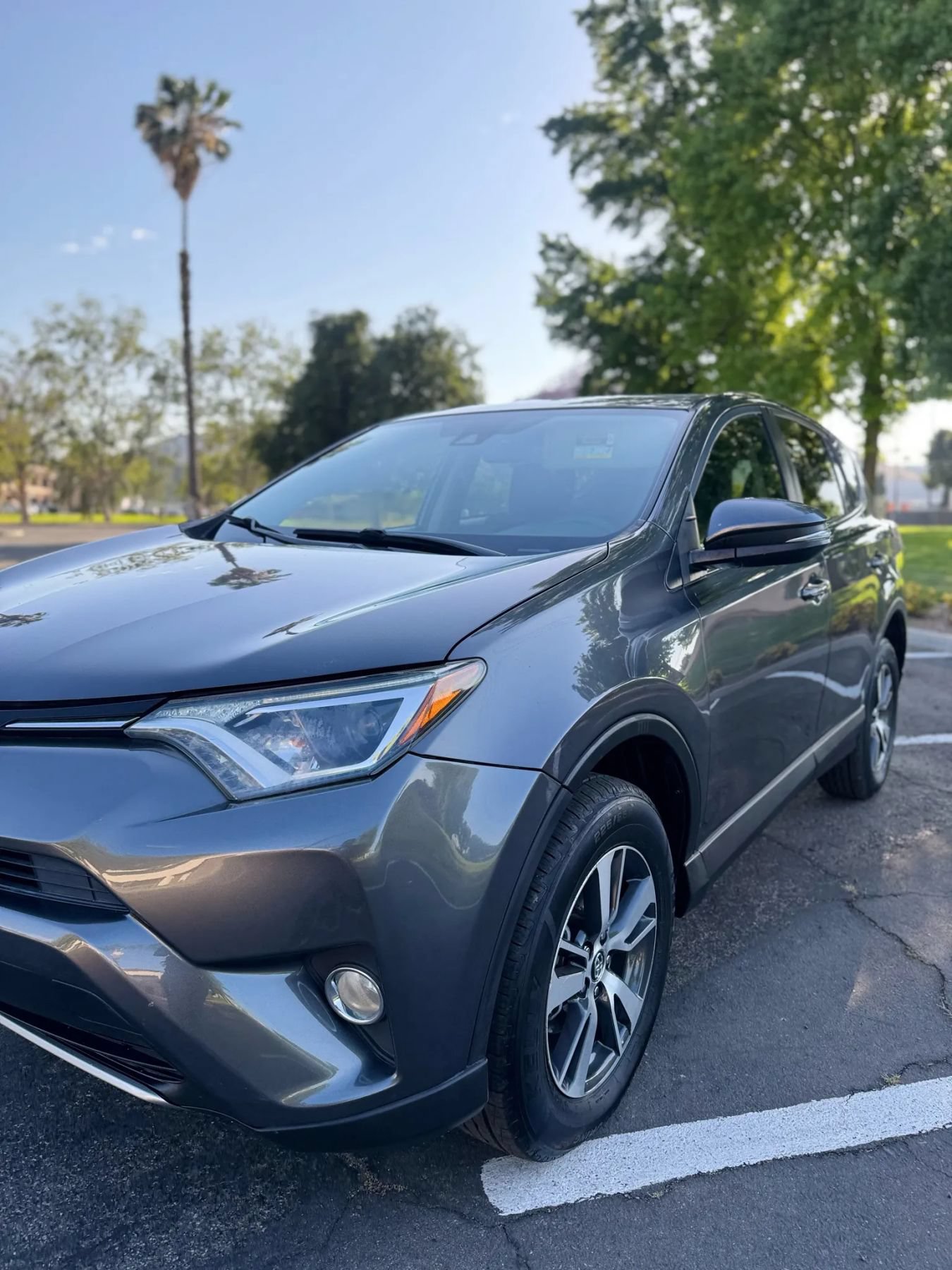 Used 2018 Toyota RAV4 XLE w/ Carpet Mat Package FWD image 38