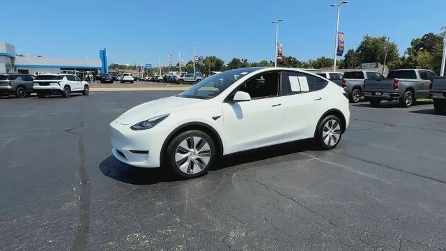 Used 2023 Tesla Model Y Long Range AWD/4WD image 4