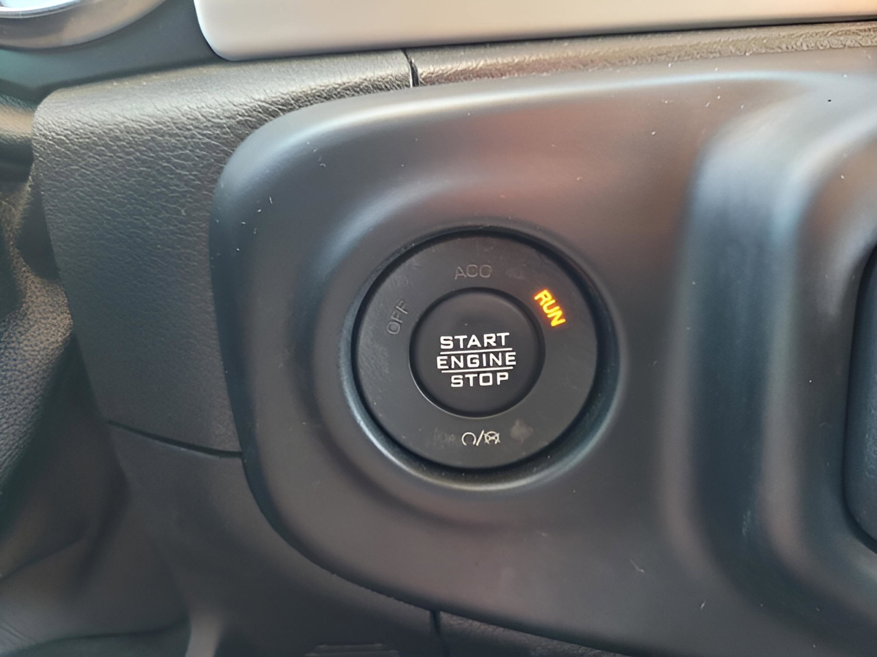 Used 2021 Jeep Wrangler Sport image 24