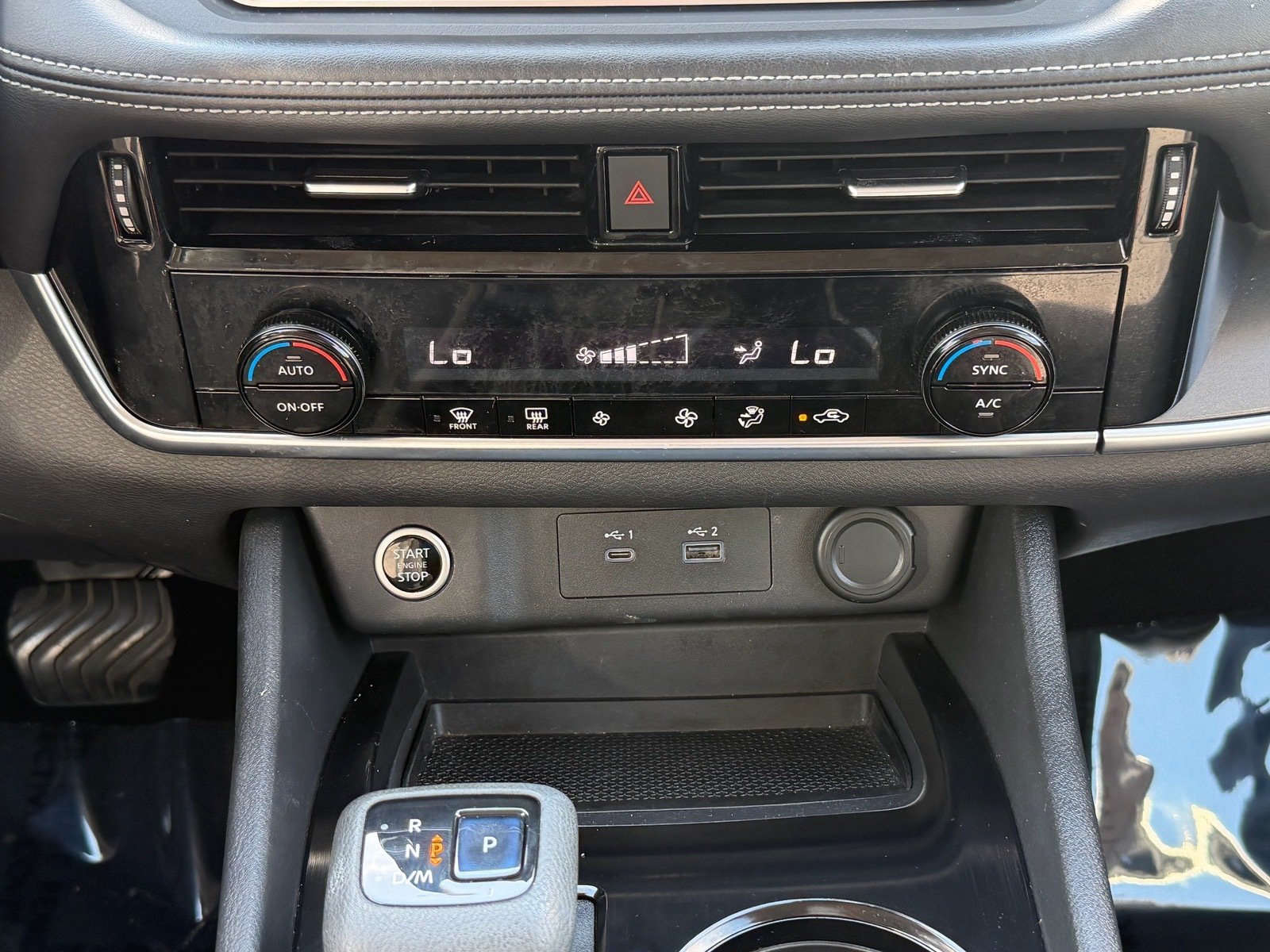 Certified 2022 Nissan Rogue SV FWD image 18
