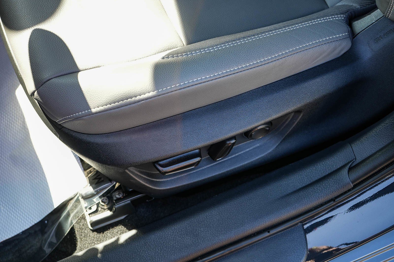 Used 2025 Toyota Camry SE FWD image 20