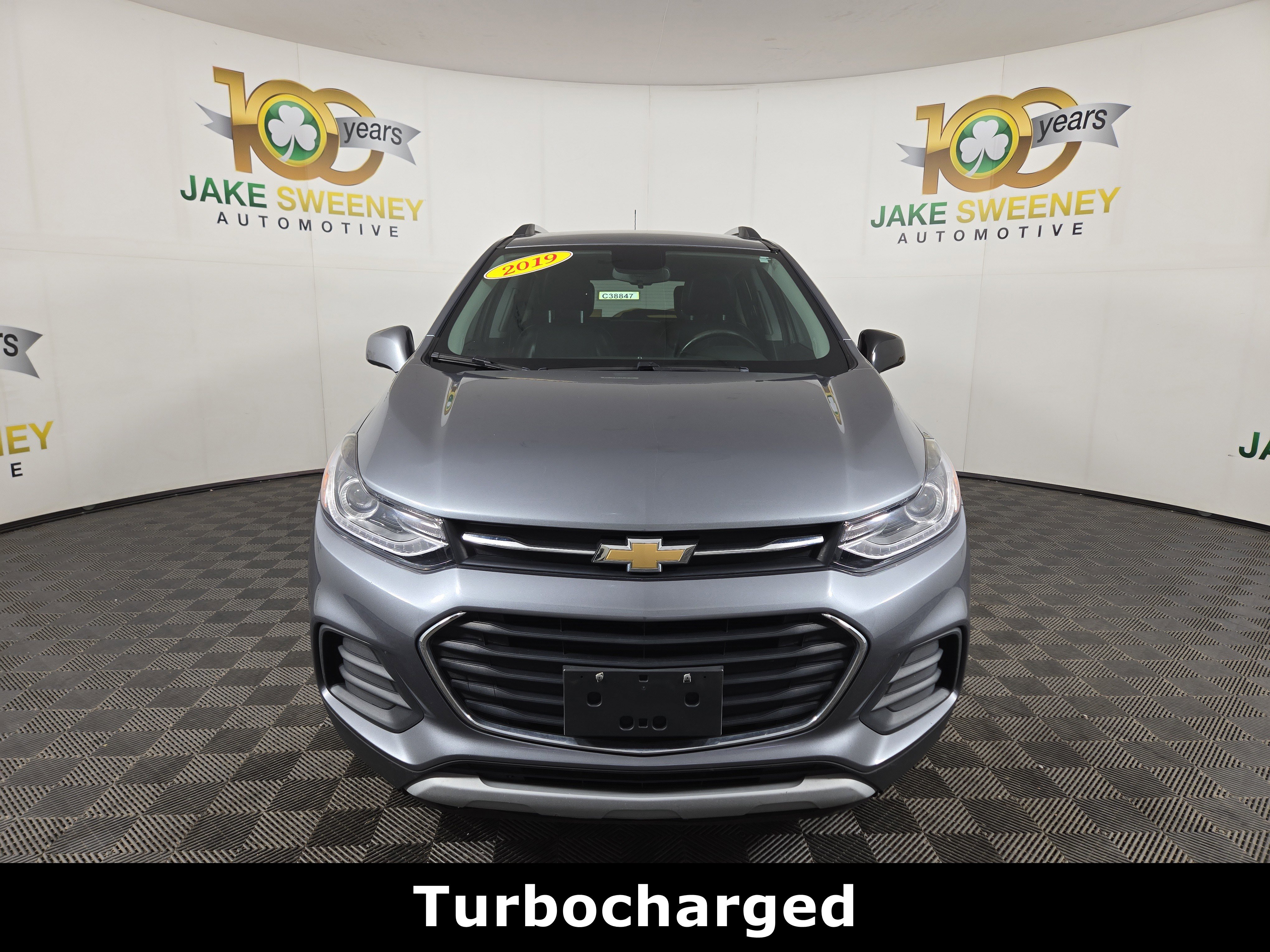 Used 2019 Chevrolet Trax LT w/ LT Convenience Package image 3