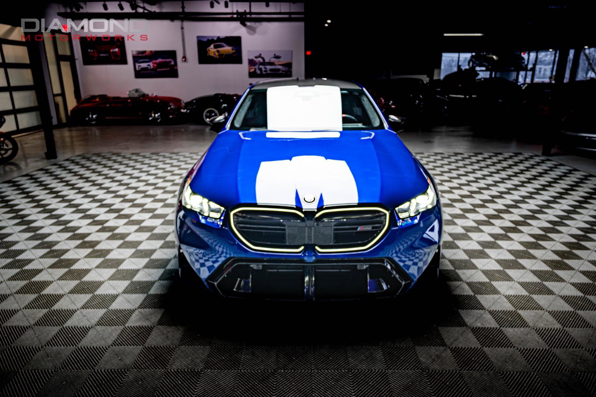 Used 2025 BMW M5 w/ Carbon Package image 58