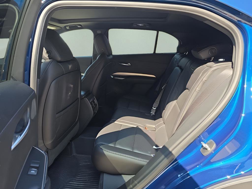 Used 2019 Cadillac XT4 Premium Luxury image 23