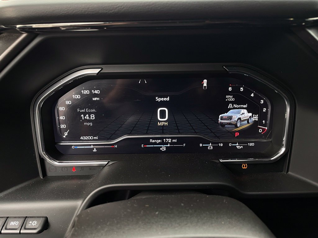 Used 2025 GMC Sierra 1500 AT4 w/ AT4 Premium Package AWD/4WD image 14