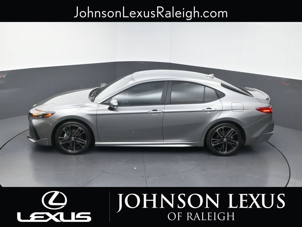 Used 2026 Toyota Camry XSE FWD image 29