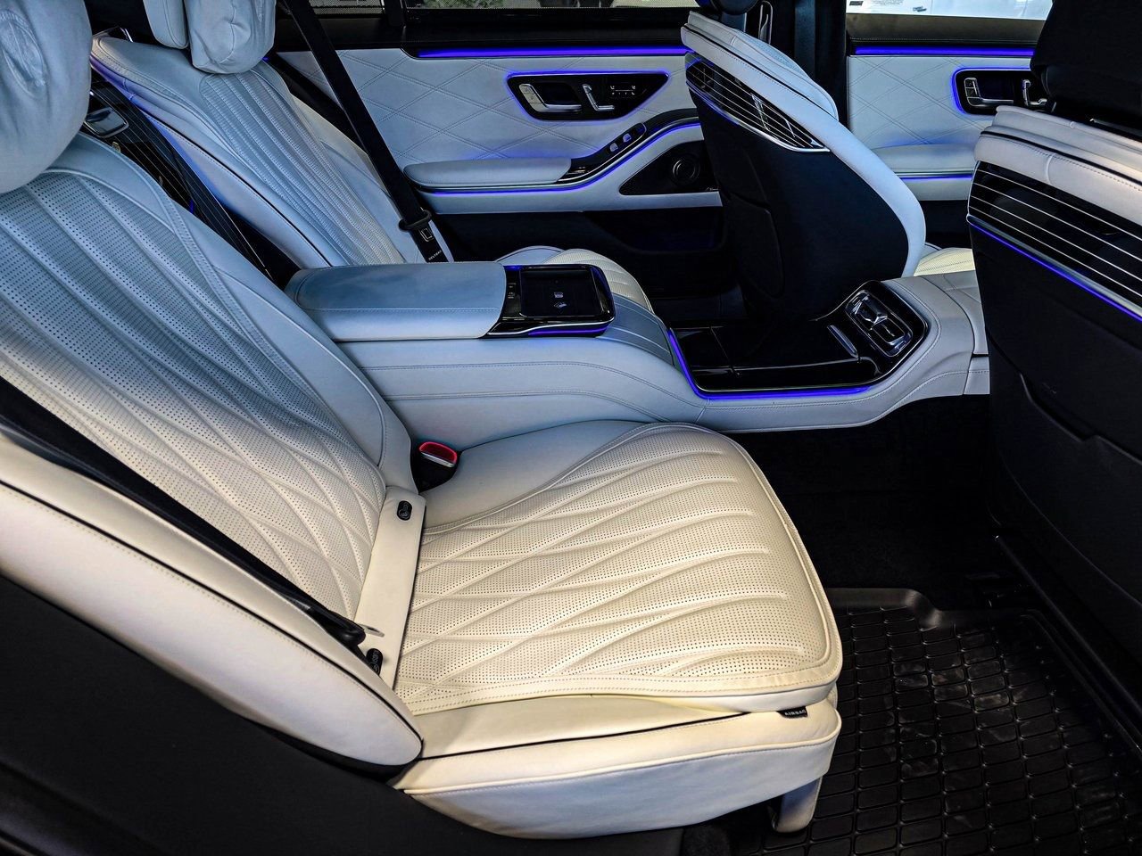 New 2026 Mercedes-Benz S 63 AMG S image 30