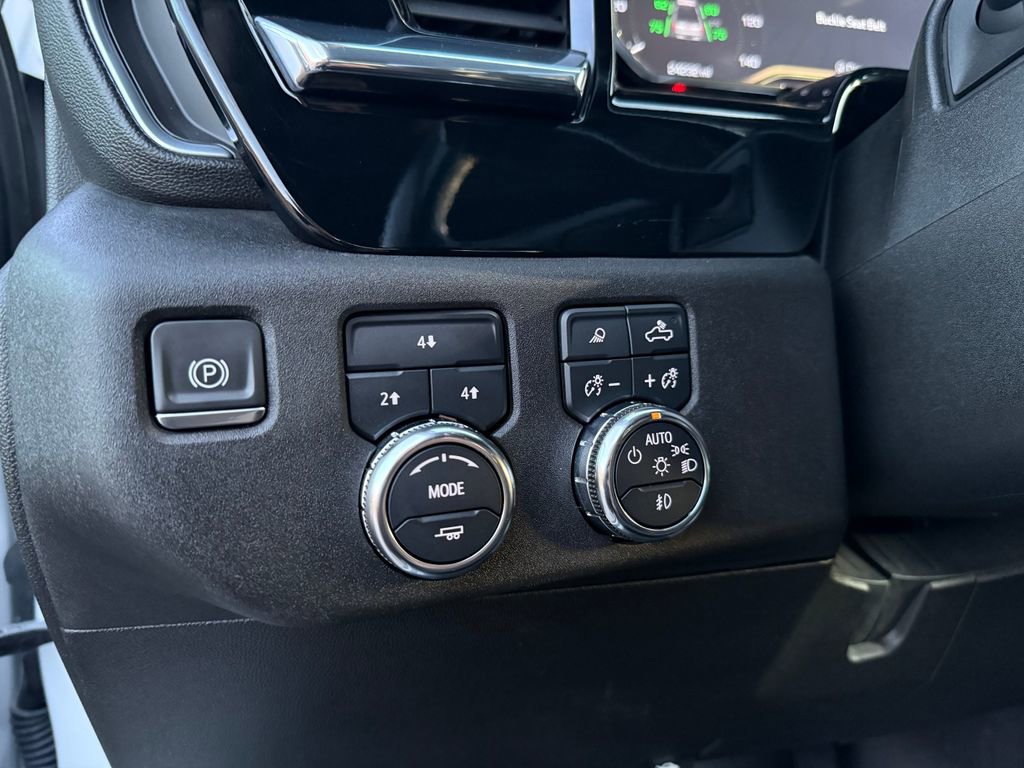 Used 2024 GMC Sierra 3500 SLE image 32