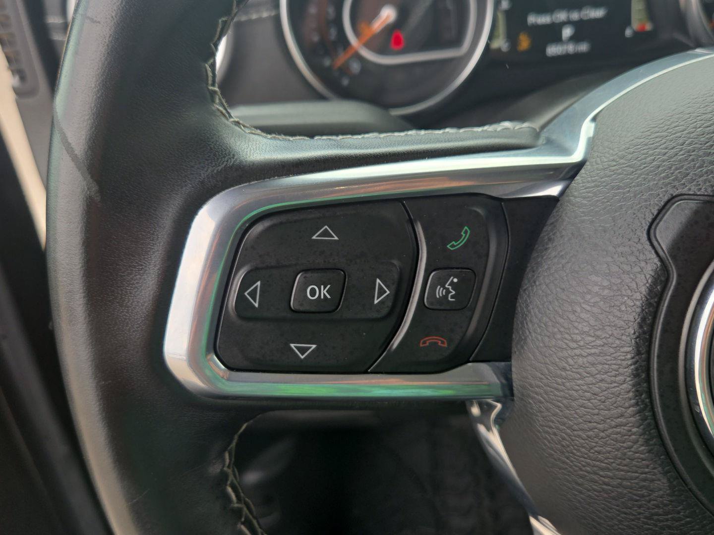 Used 2021 Jeep Gladiator Overland w/ Uconnect 4C Nav & Sound Group AWD/4WD image 24