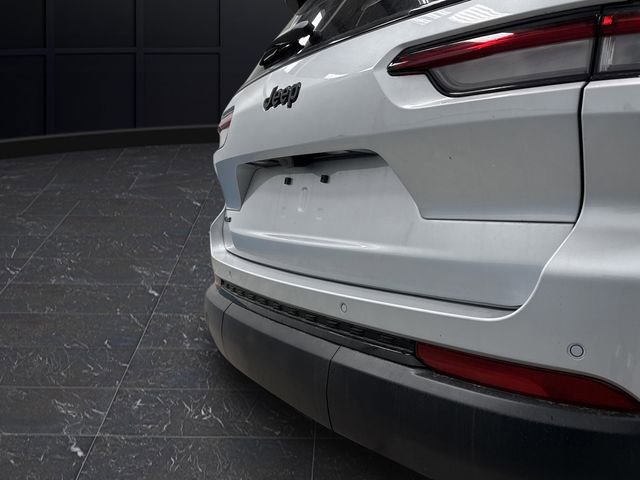 New 2025 Jeep Grand Cherokee L Altitude image 33