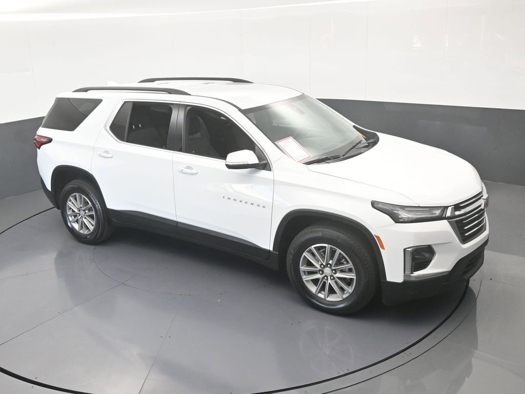 Used 2023 Chevrolet Traverse LT image 57