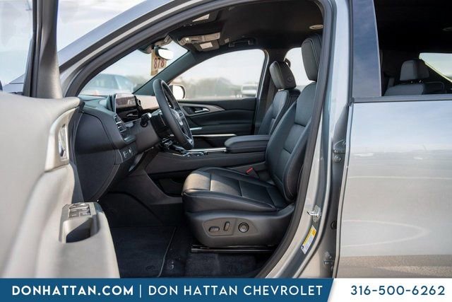New 2026 Chevrolet Traverse LT w/ Midnight/Sport Edition image 5