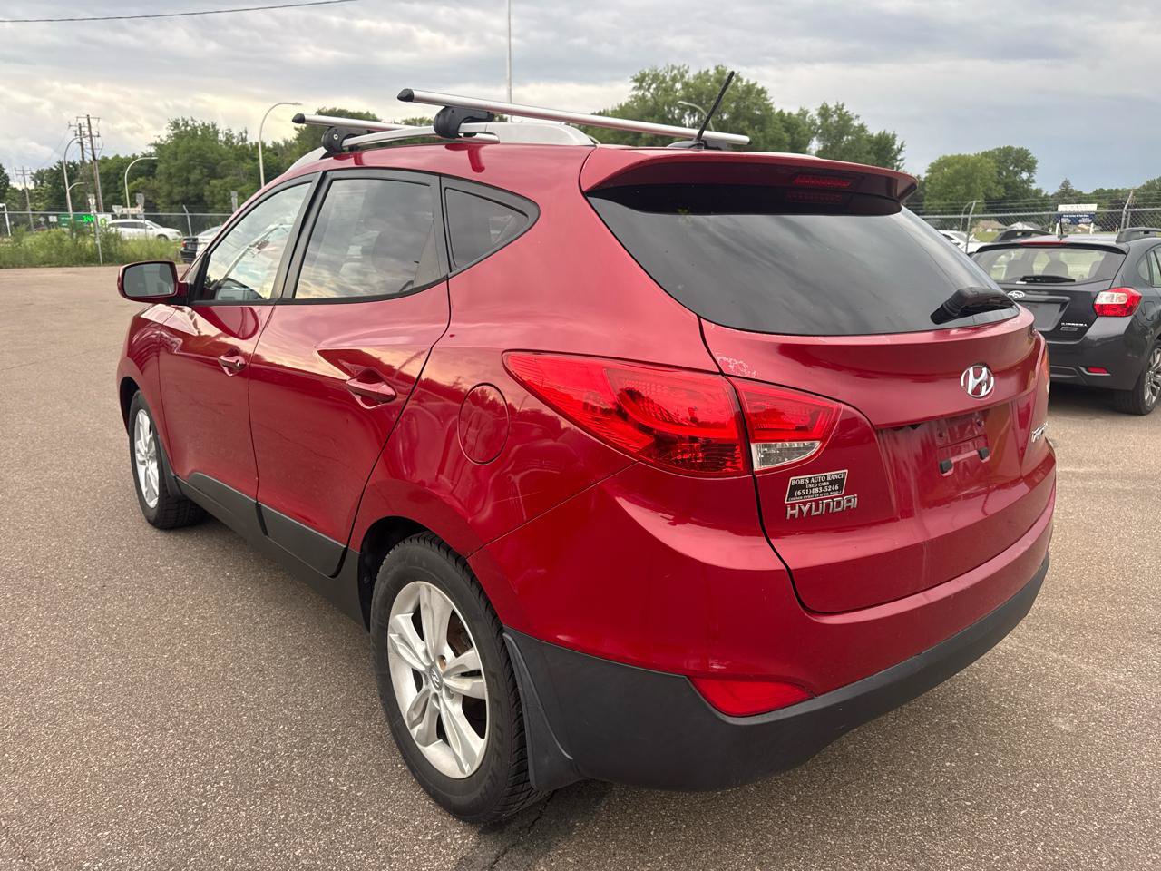 Used 2011 Hyundai Tucson GLS w/ Navigation Pkg 2 FWD image 7