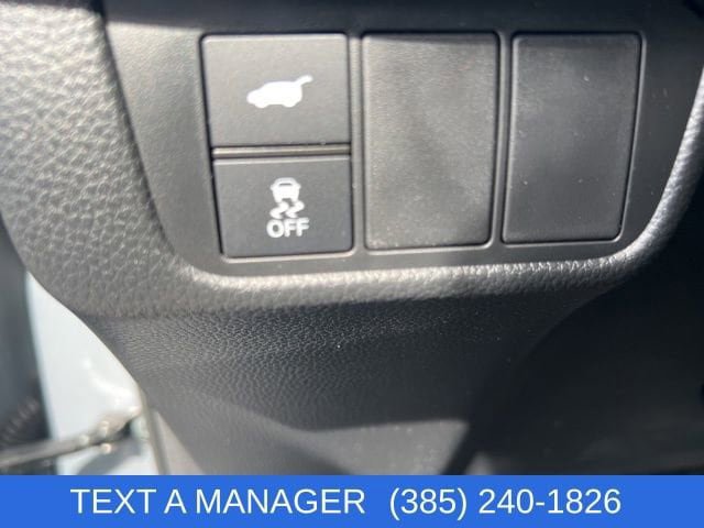 Used 2025 Honda CR-V EX-L image 15