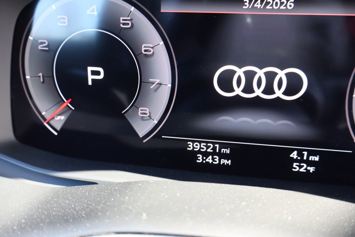 Used 2023 Audi Q7 3.0T Premium w/ Convenience Package image 12