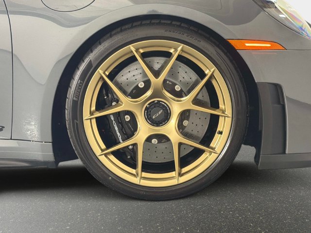 Used 2026 Porsche 911 GT3 w/ Weissach Package RWD image 23