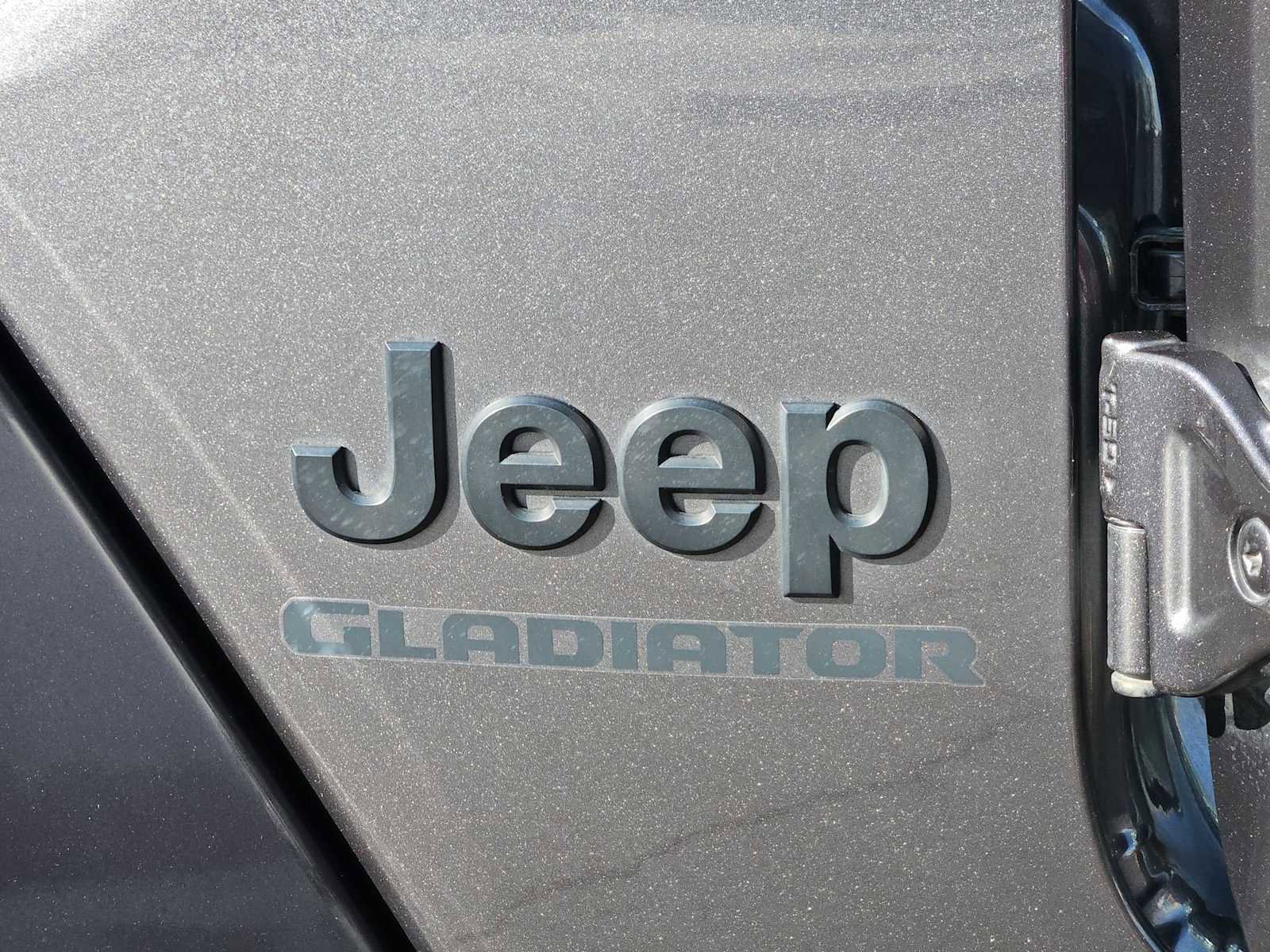 Used 2022 Jeep Gladiator Sport image 12
