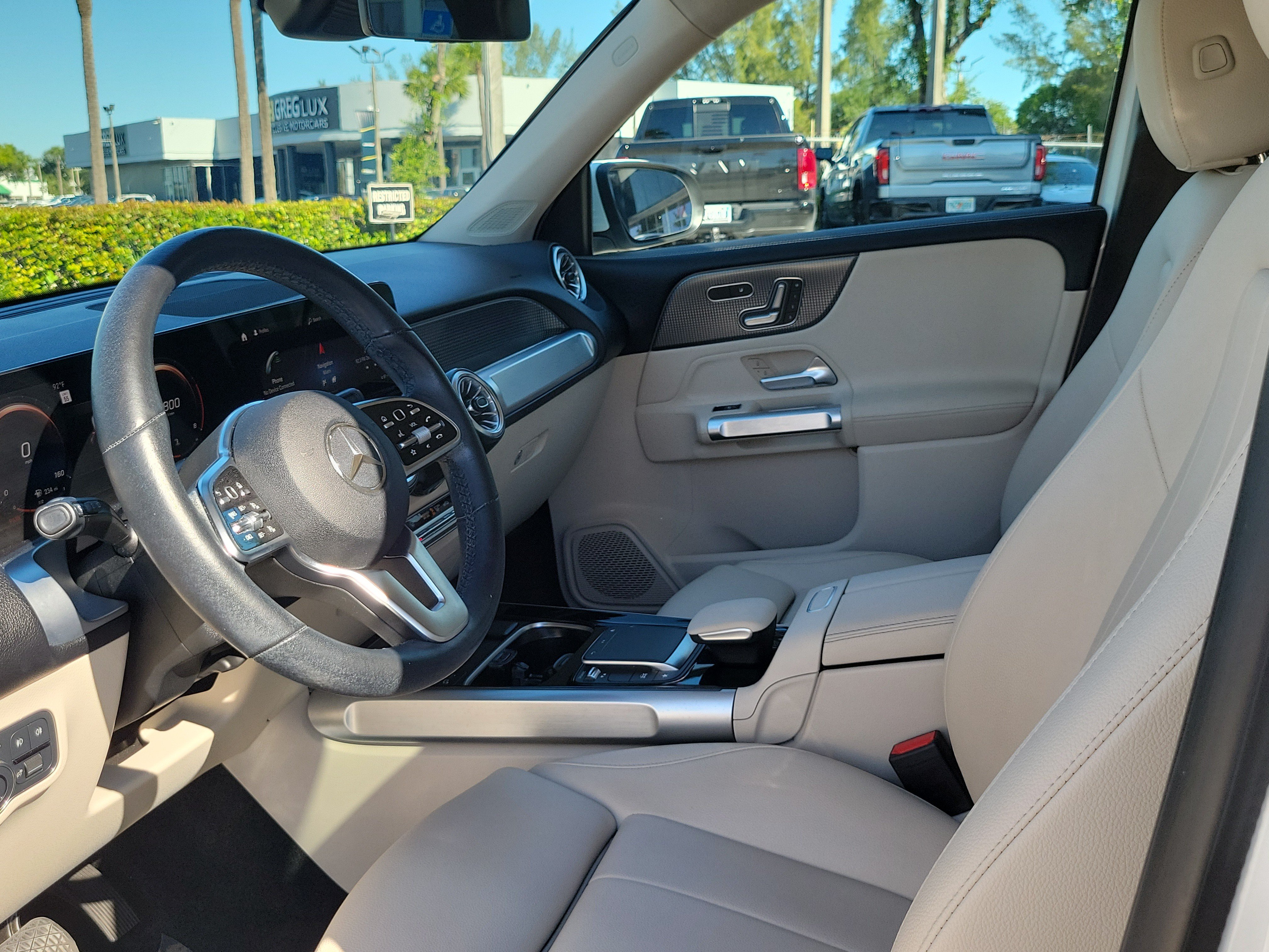 Used 2022 Mercedes-Benz GLB 250 image 12
