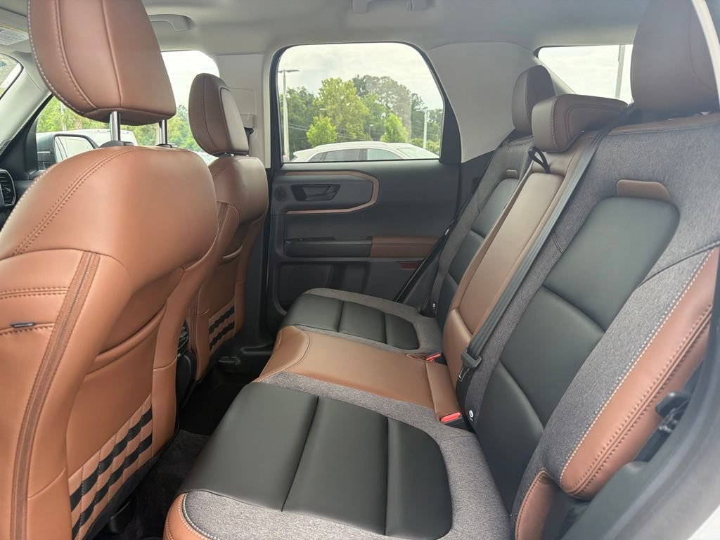 Certified 2024 Ford Bronco Sport Outer Banks w/ Tech Package AWD/4WD image 18