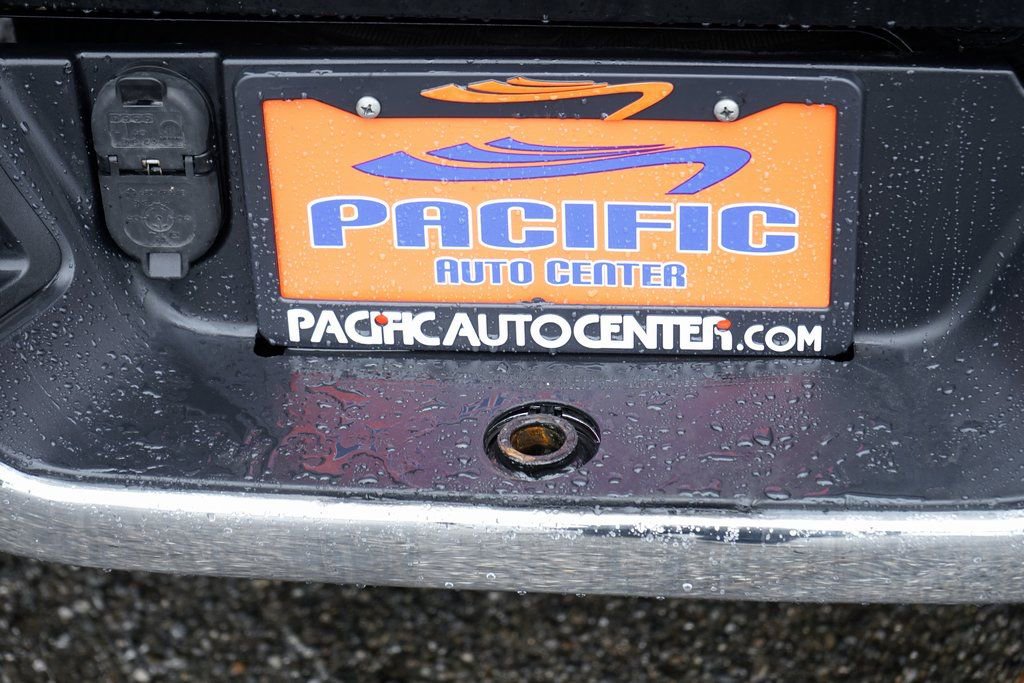 Used 2020 RAM 1500 Classic SLT w/ Luxury Group image 42