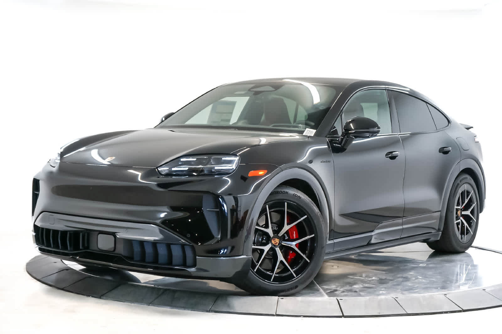 New 2026 Porsche Cayenne S AWD/4WD image 1