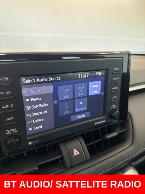 Used 2022 Toyota RAV4 XLE w/ Convenience Package FWD image 7
