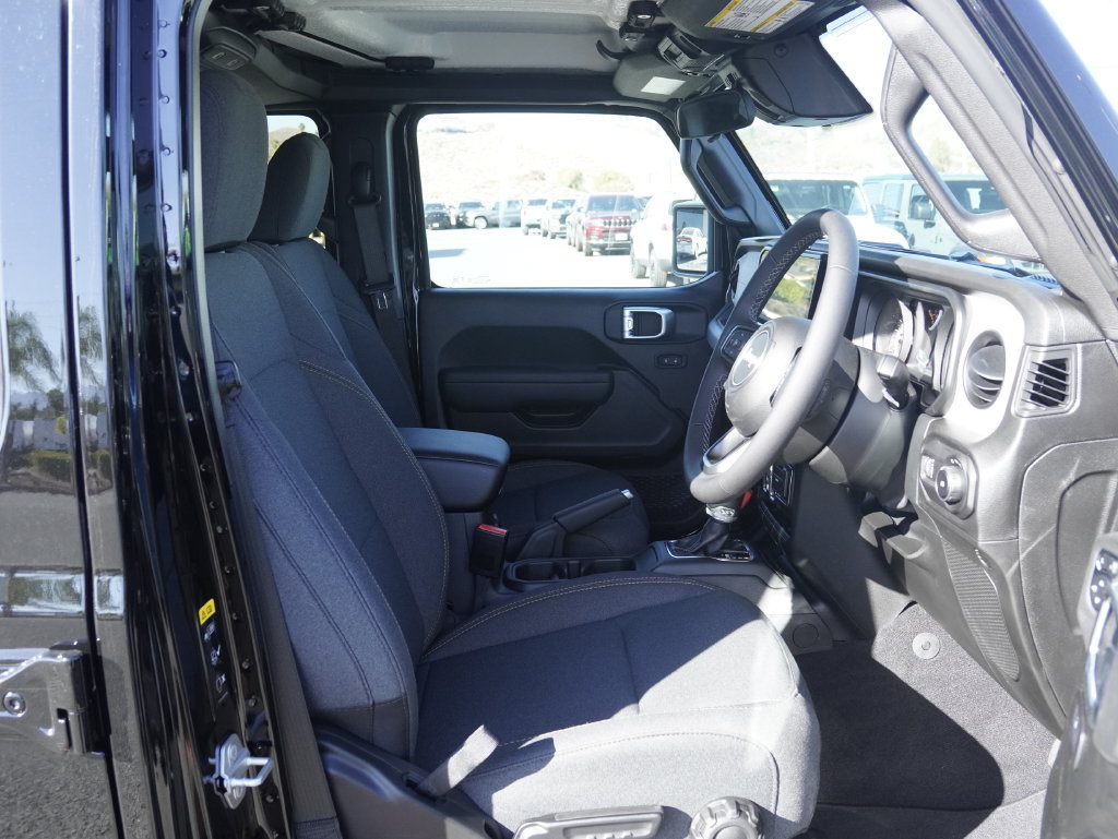 New 2026 Jeep Wrangler Unlimited Sport AWD/4WD image 25