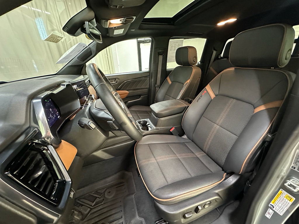 Certified 2024 GMC Canyon AT4 w/ Technology Package image 29