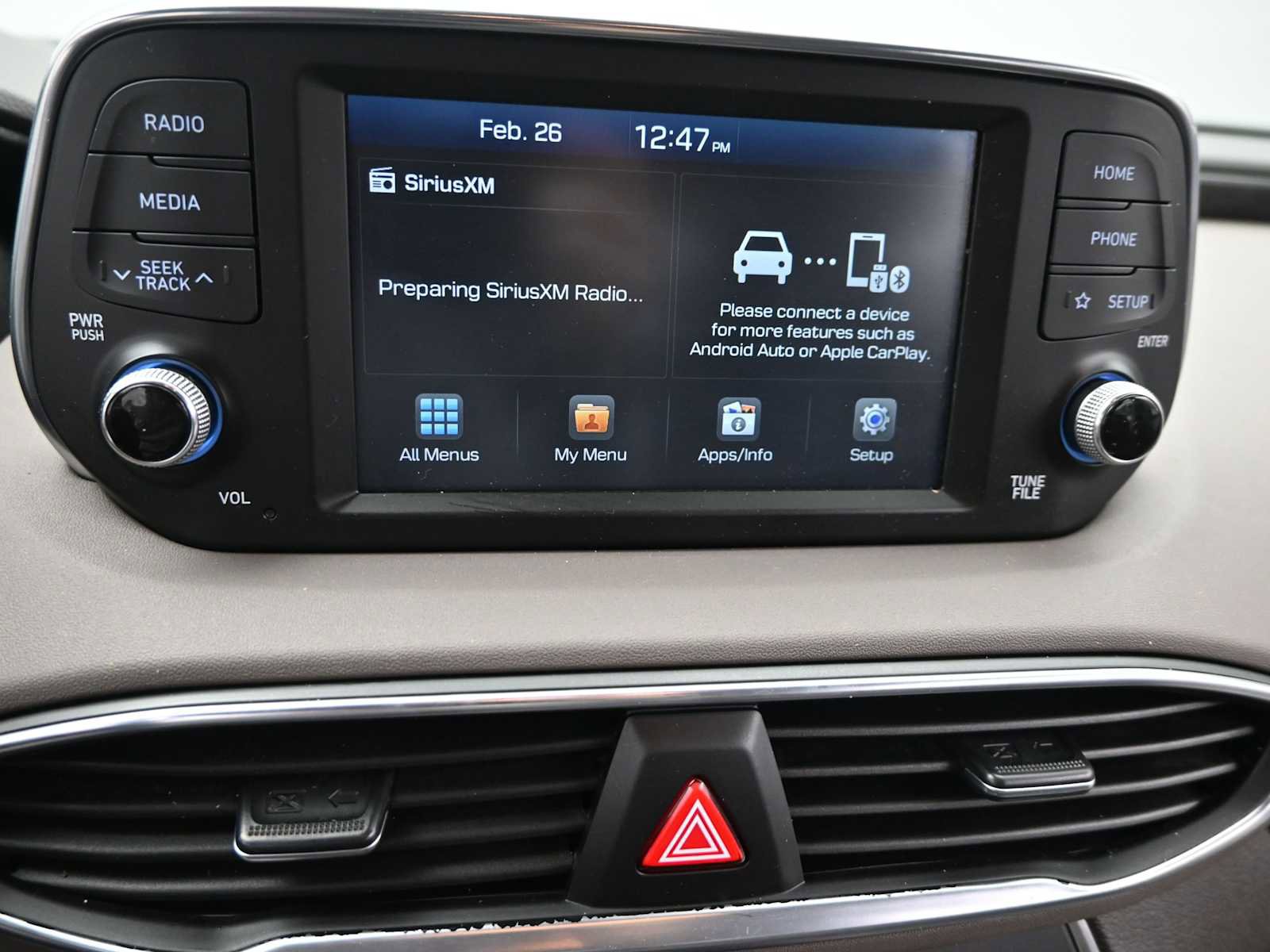 Used 2020 Hyundai Santa Fe SEL image 17