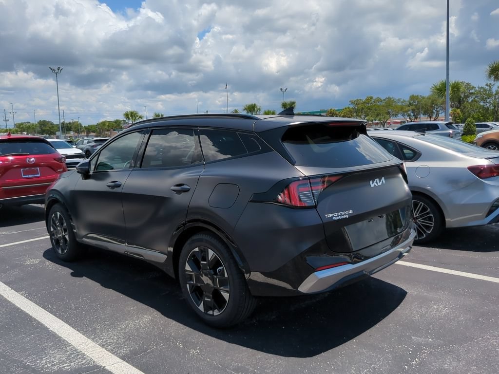 Certified 2026 Kia Sportage SX FWD image 10