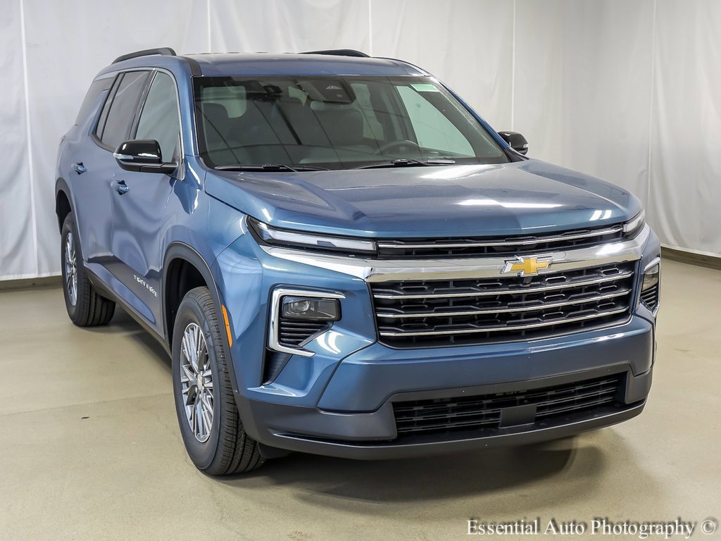 New 2026 Chevrolet Traverse LT w/ LPO, Floor Liner Package image 2