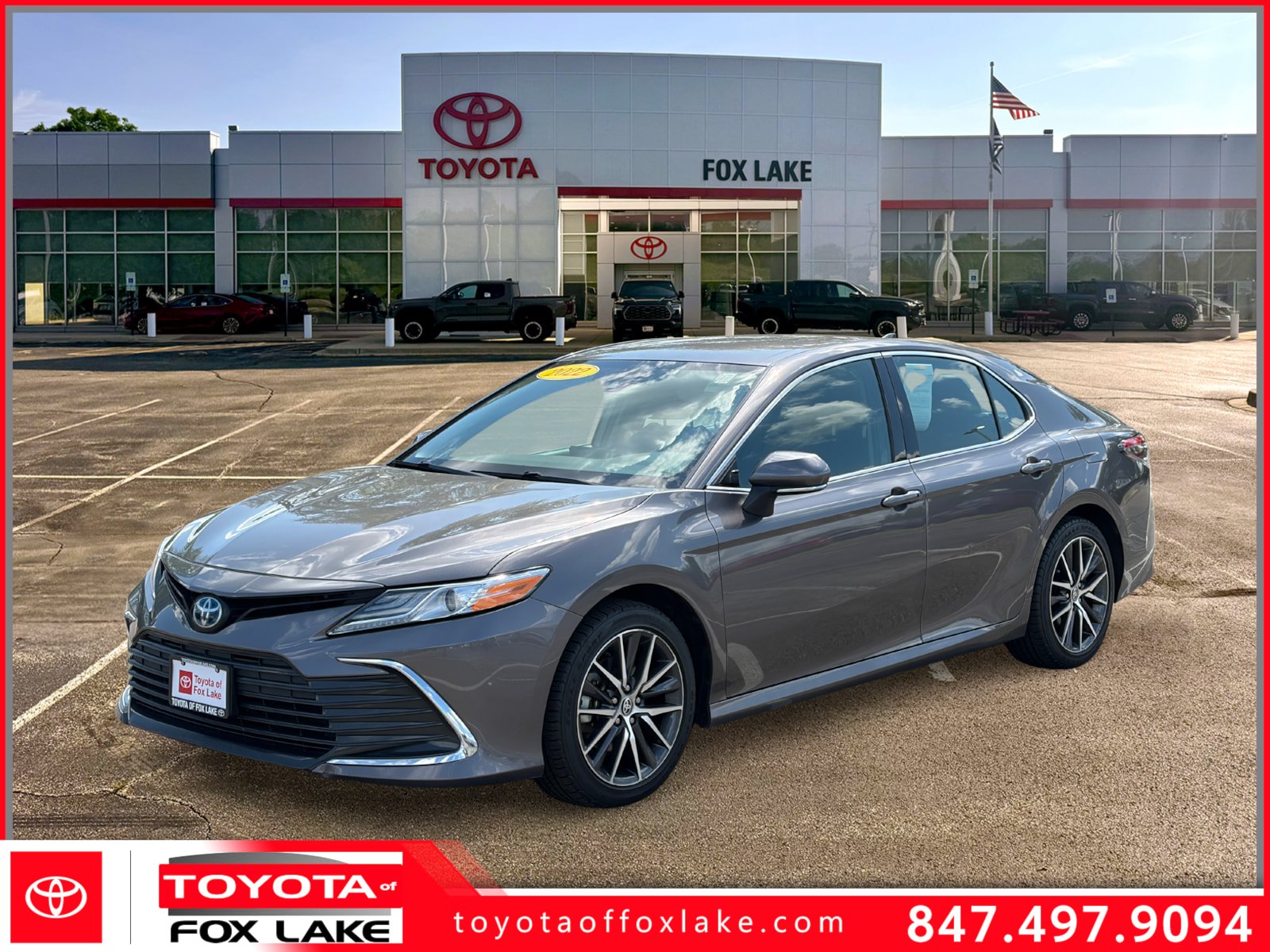 Used 2022 Toyota Camry XLE FWD image 1