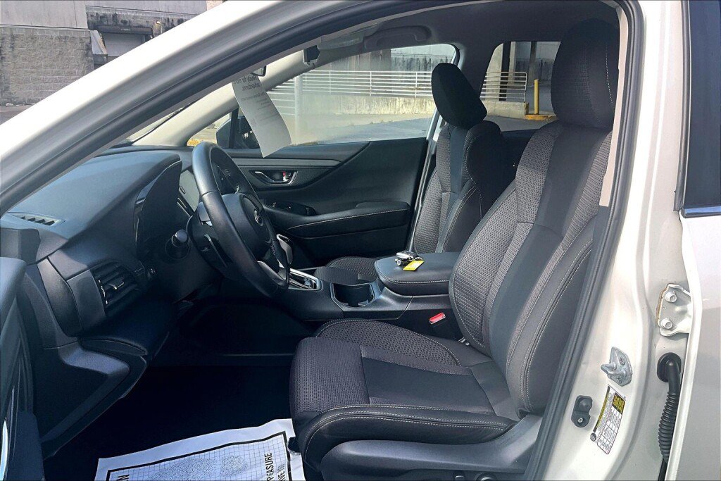 Certified 2024 Subaru Outback Premium AWD/4WD image 14