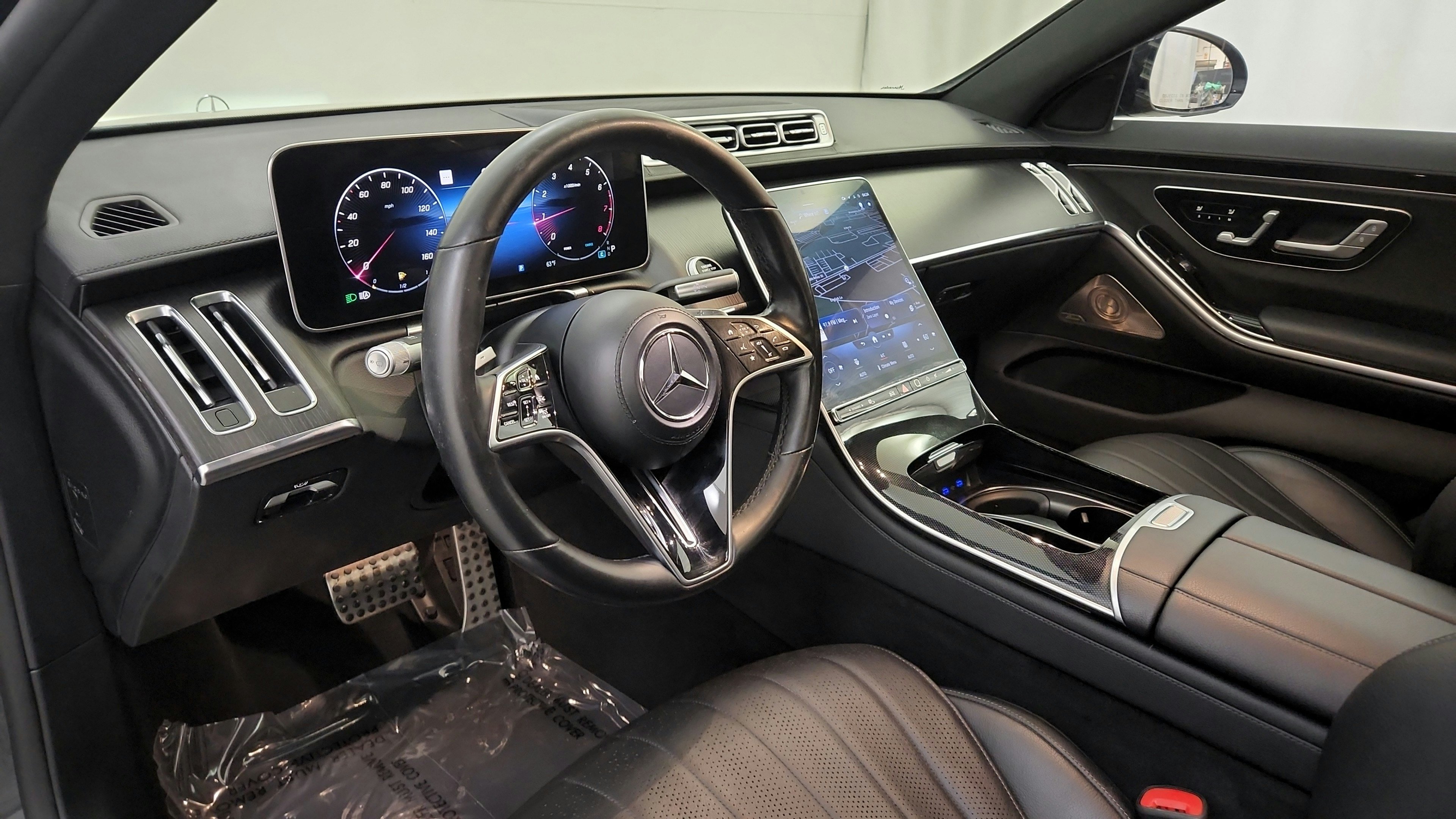 Used 2023 Mercedes-Benz S 500 4MATIC w/ AMG Line image 16
