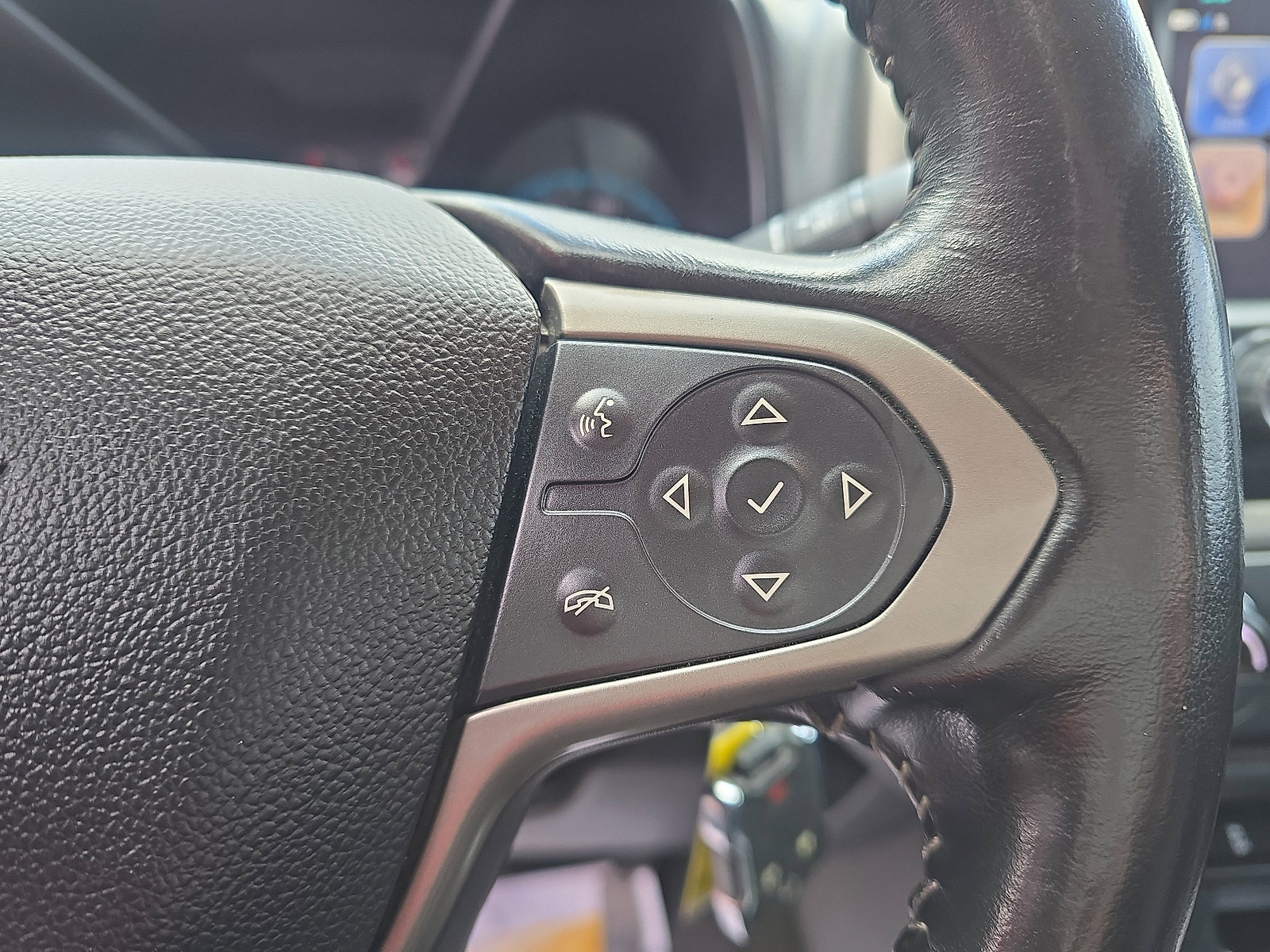 Used 2017 Chevrolet Colorado Z71 image 18