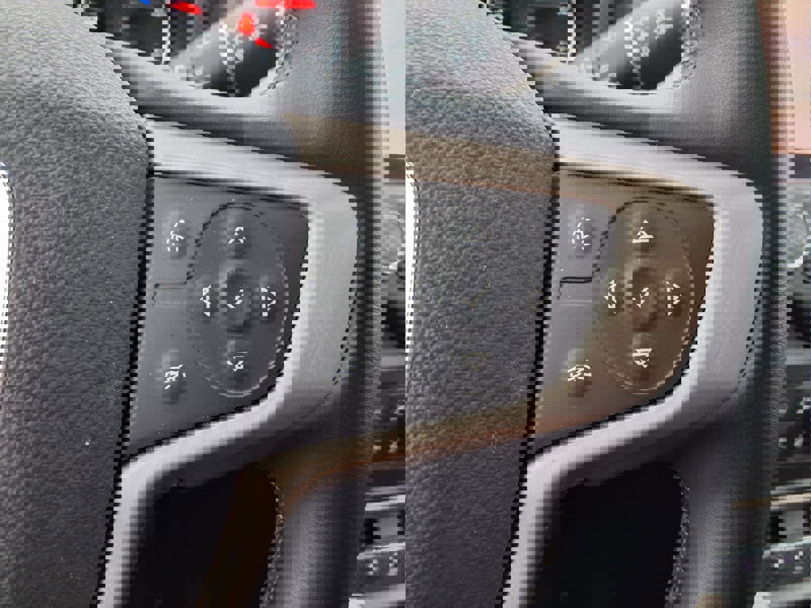 Used 2023 GMC Terrain Denali w/ Black Diamond Edition image 21