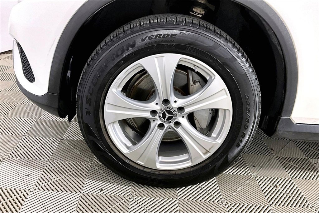 Used 2018 Mercedes-Benz GLC 300 image 7