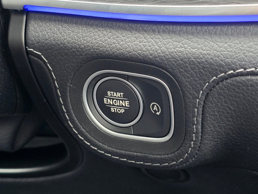 Used 2024 Mercedes-Benz GLE 350 4MATIC w/ Driver Assistance Package image 42