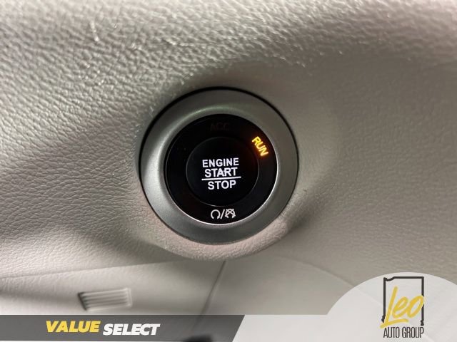 Used 2021 Chrysler Voyager Lxi image 21